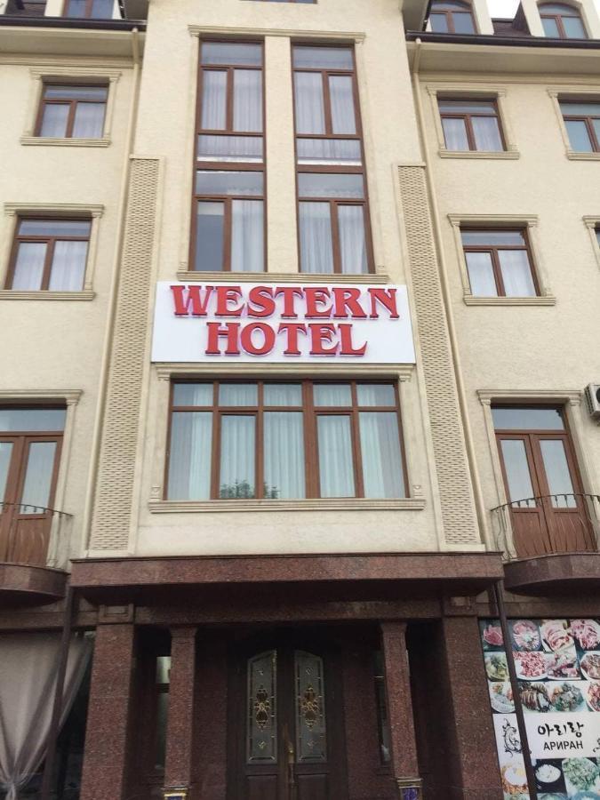 Western Suites Hotel Tashkent Exterior photo