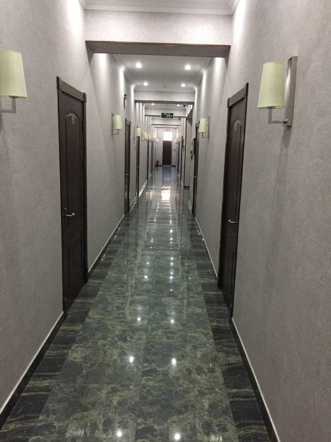 Western Suites Hotel Tashkent Exterior photo
