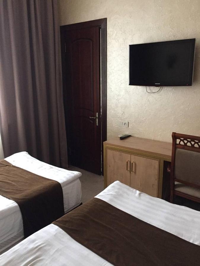 Western Suites Hotel Tashkent Exterior photo