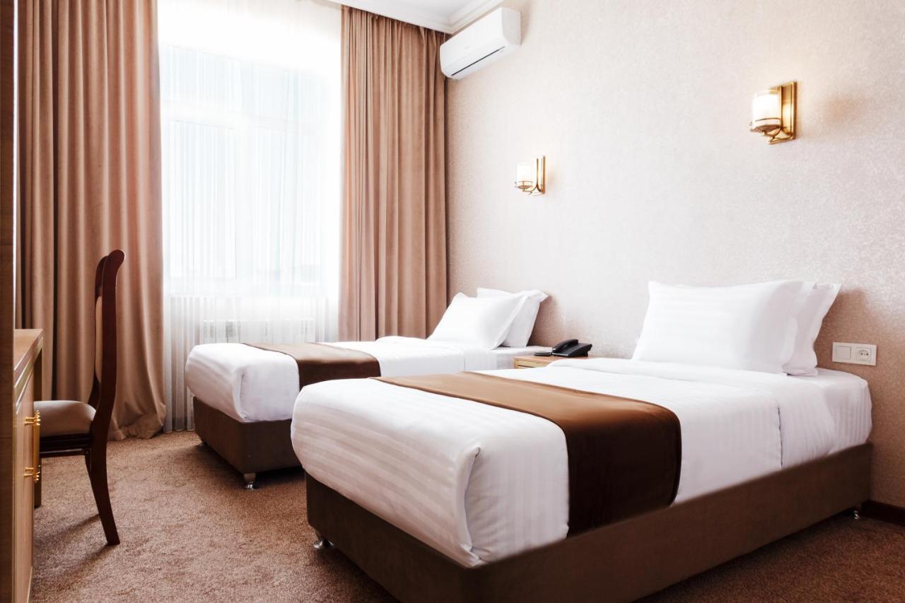 Western Suites Hotel Tashkent Exterior photo